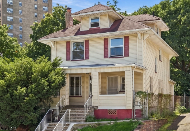 14 Scheerer Ave
