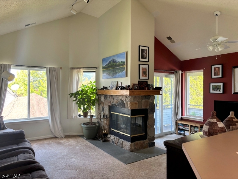29 Harker Hill Dr