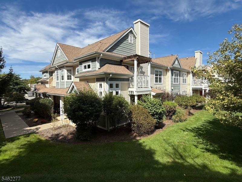 265 Old Farm Dr