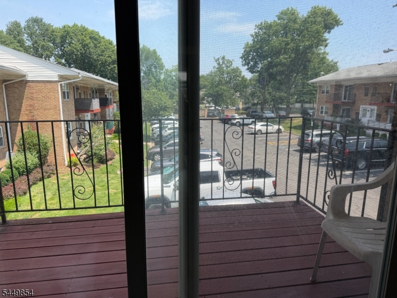 160 Evergreen Road 20B