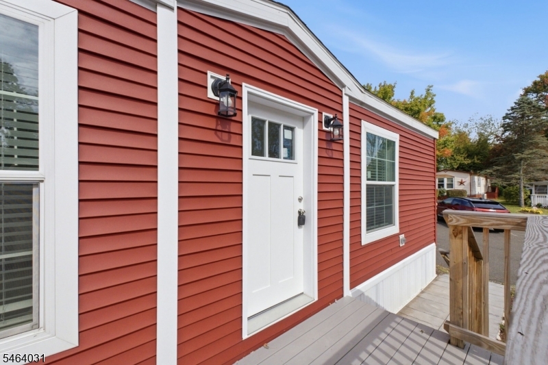195 W Main St, Unit 22 22