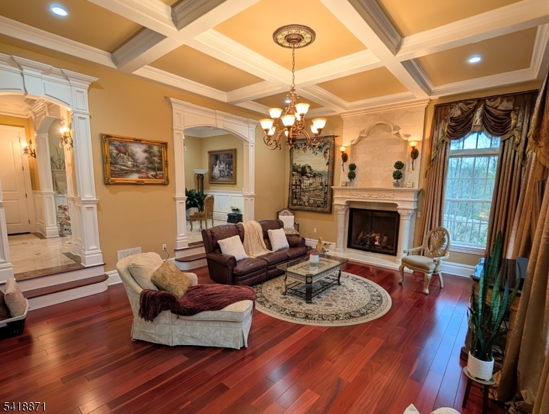 Grand Family Room