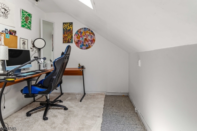Bonus room