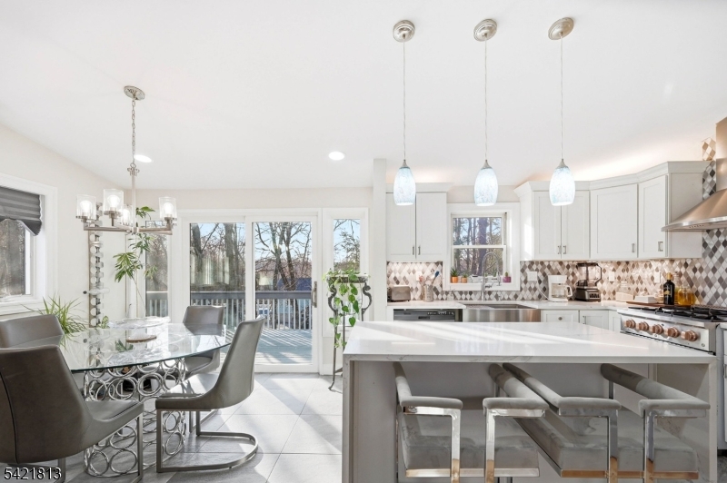 Kitchen with island
