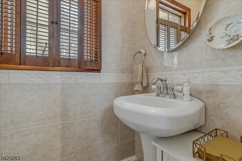 First floor powder room