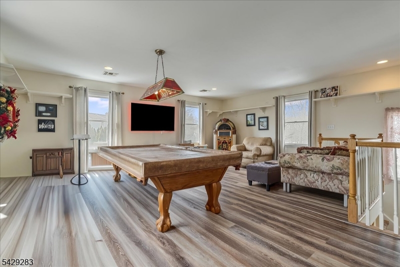 Media/Leisure Room