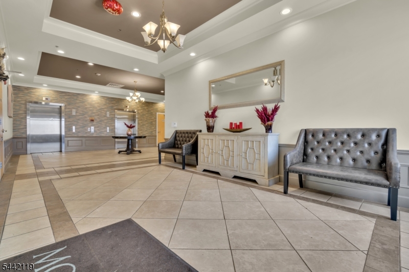 400 E Front St 415