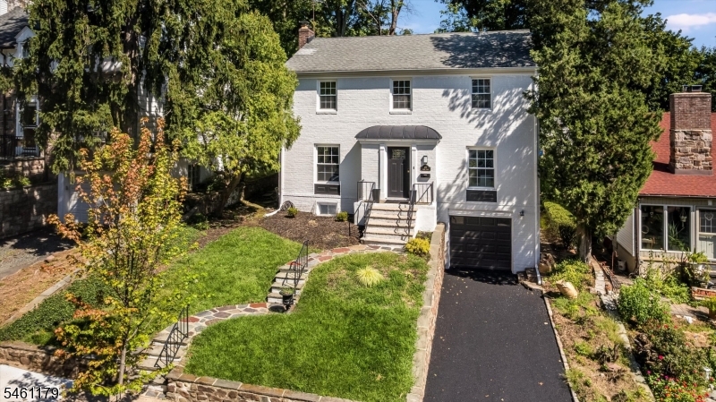 211 Conway Ct
