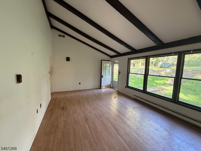 414 Deerfield Ln