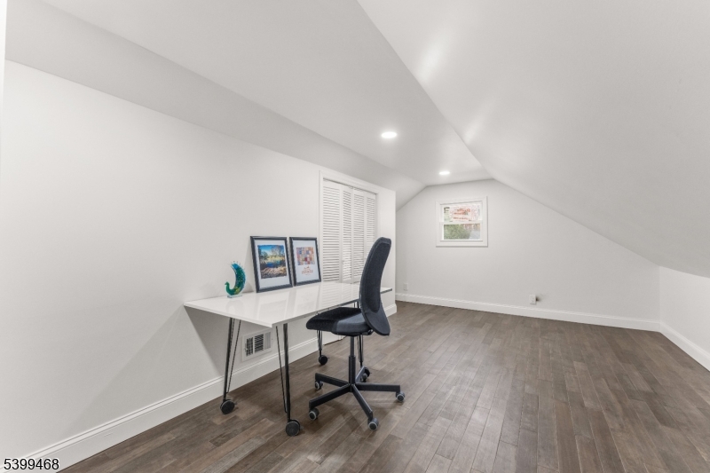 28 Charles St, Clifton City, NJ 07013 Listing Photo  22
