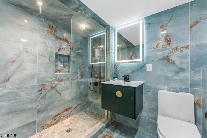 28 Charles St, Clifton City, NJ 07013 Listing Photo  24