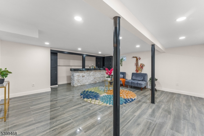28 Charles St, Clifton City, NJ 07013 Listing Photo  25