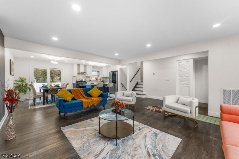 28 Charles St, Clifton City, NJ 07013 Listing Photo  4