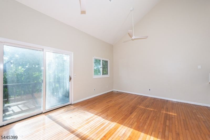 1 Red Lodge Dr Unit 4