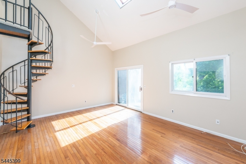 1 Red Lodge Dr Unit 4