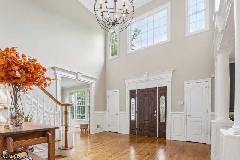 5 Chesterfield Dr