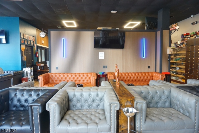 Cigar Lounge