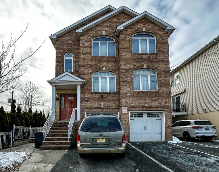171 Clifford St, Unit 1, #1, Newark City, NJ 07105 Listing Photo  0