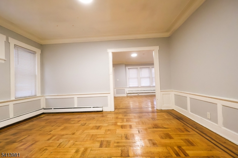 Dining Room (2nd View)