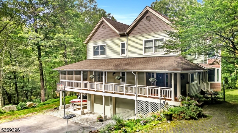 18 Hickory Run Rd