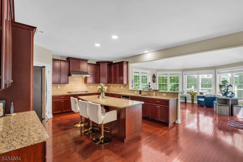 Spacious Gourmet Kitchen