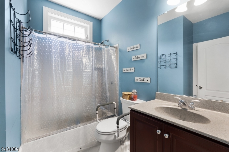 First Floor Bathroom