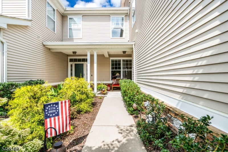 9 Junegrass Way