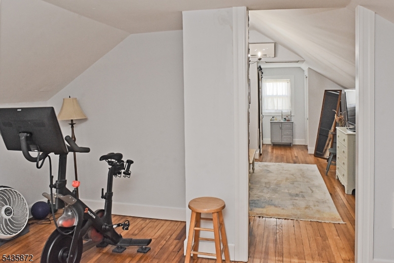 Bedroom with Gym