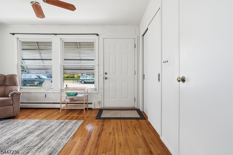 1947 Mount Juliano Ln