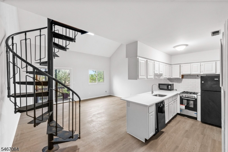 4 Brandywine Ct 8