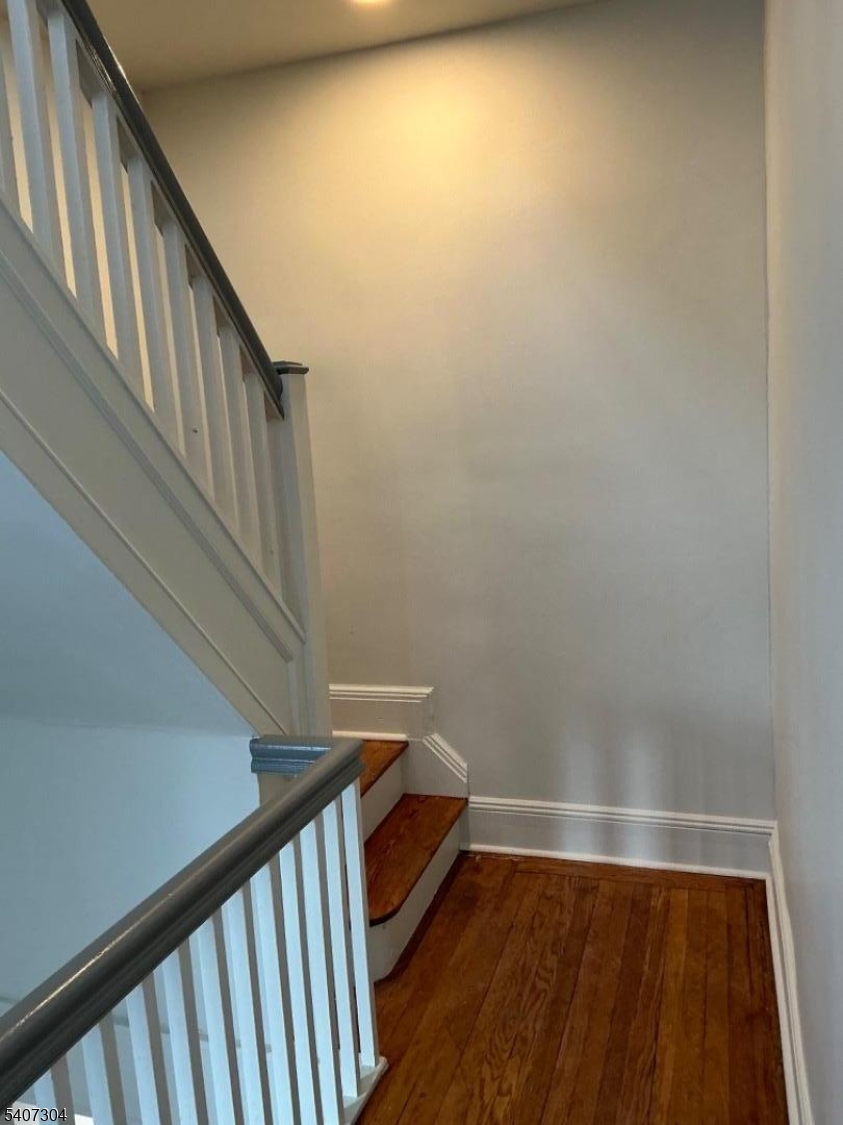 UNIT 2 STAIRCASE