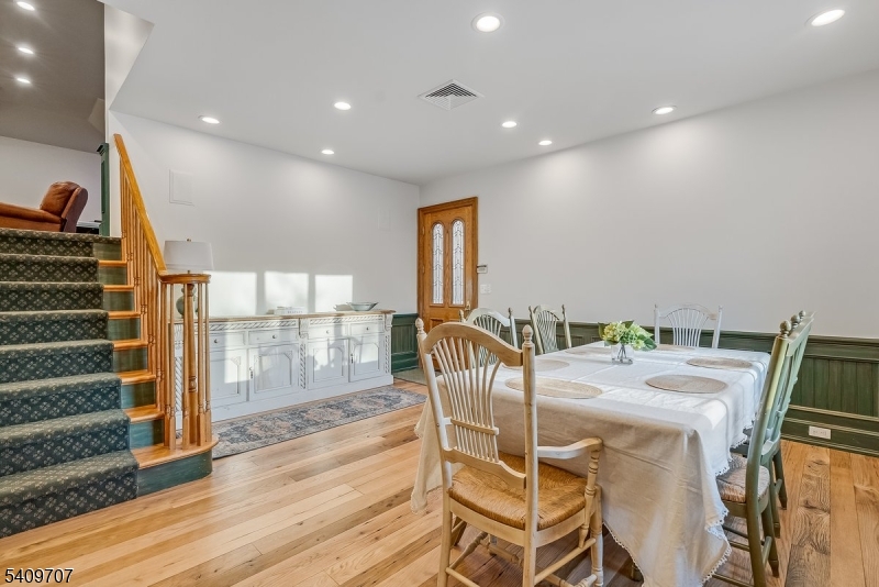 Breakfast room