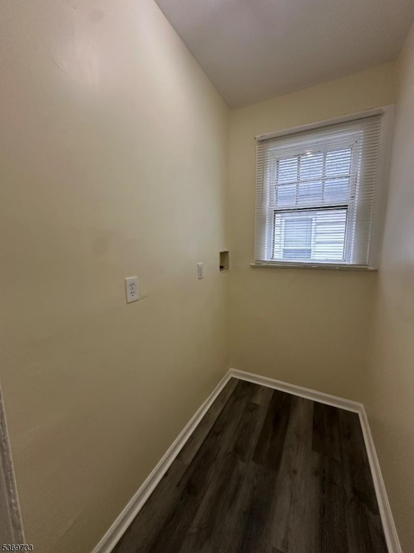 Pantry / Utility room