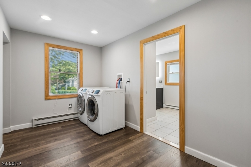 SPACIOUS LAUNDRY