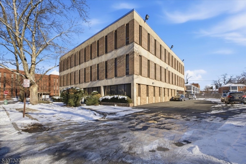 99 Morris Ave Unit 104, Springfield Twp., NJ 07081 Listing Photo  0