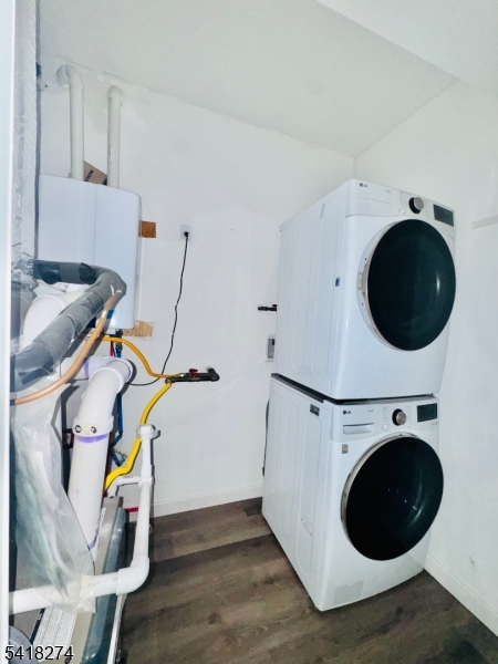 Laundry and mechanics