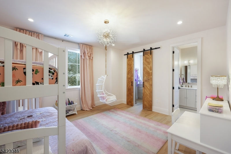 Bedroom #2