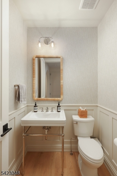 powder room