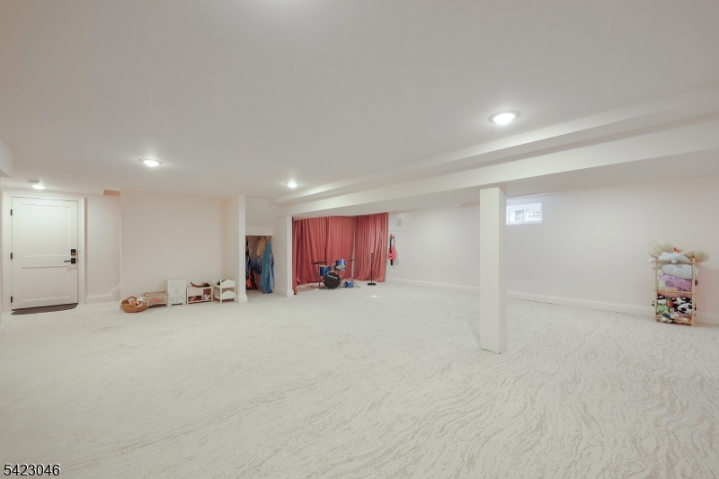 Lower level