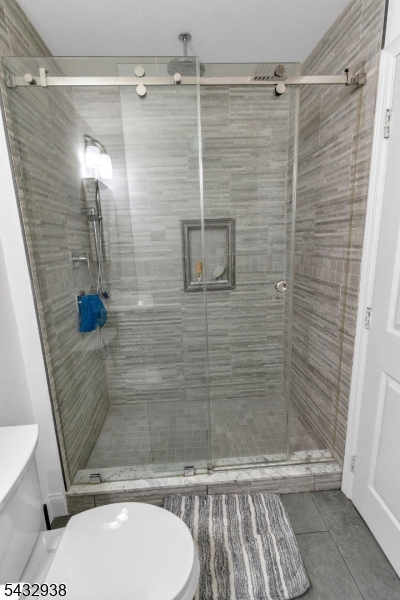 2nd full bathroom