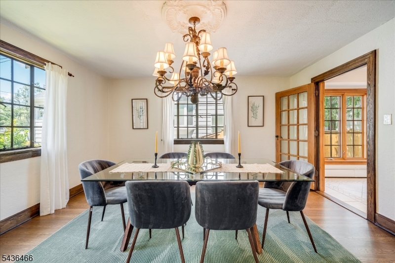 Dining Room 1 of 5