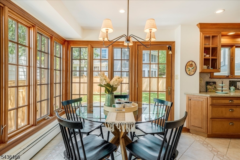 Breakfast Nook