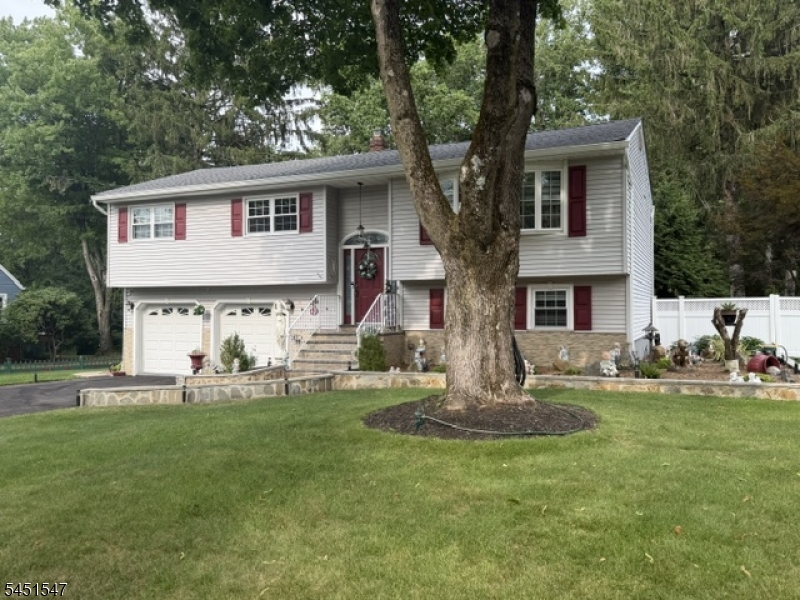 71 Beech Rd