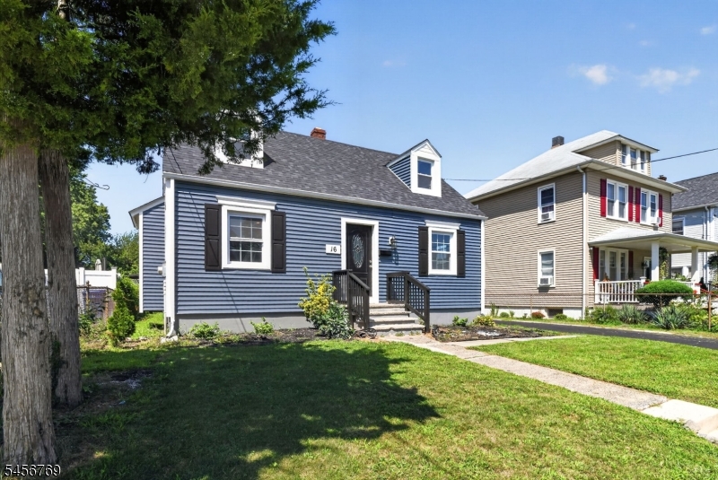 16 Oakwood Pl