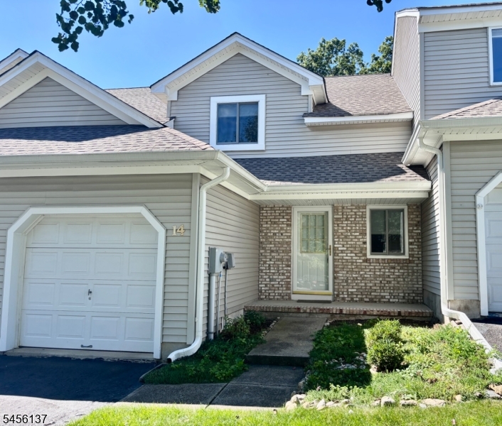 14 Pale Star Ct