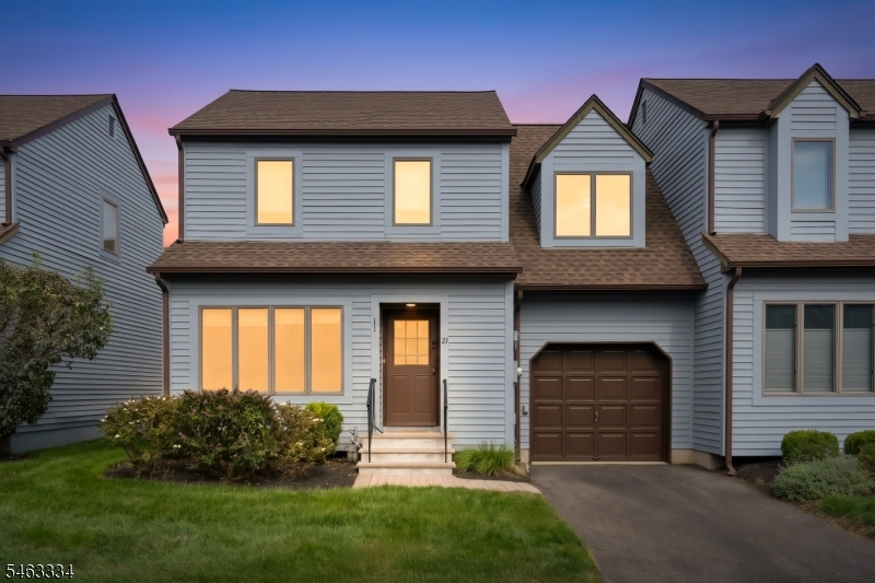 21 Village Park Ct