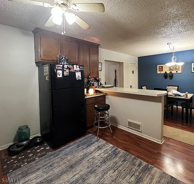 12 Burlington Ct