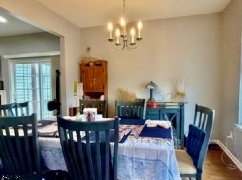 Formal dining room