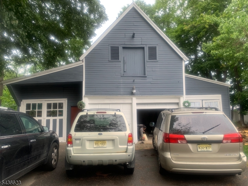 315 N Arlington Ave