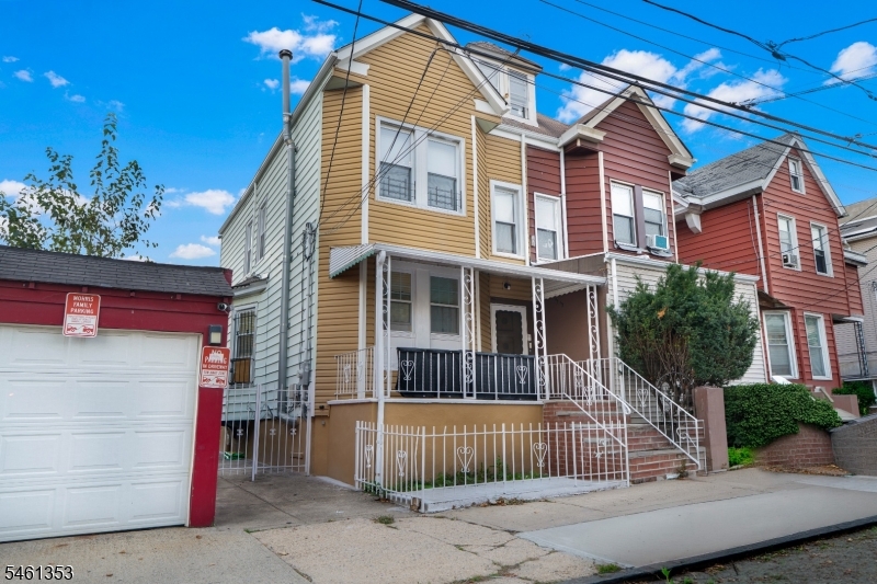 33 Union St